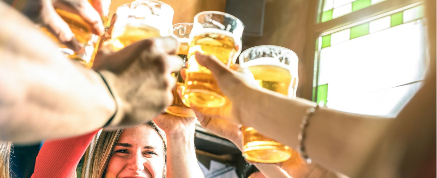 Are there any special events or tours available at Everards beer halls?