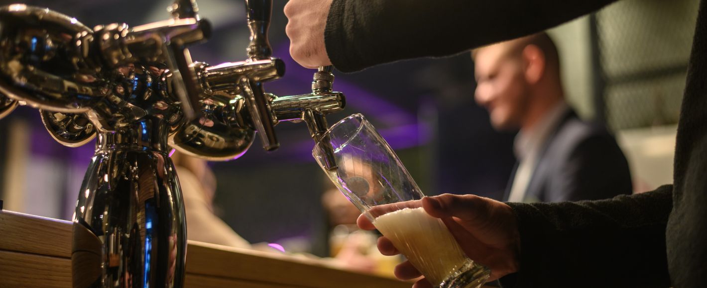 What Is the Best Way to Start a Pub Business in the East Midlands?