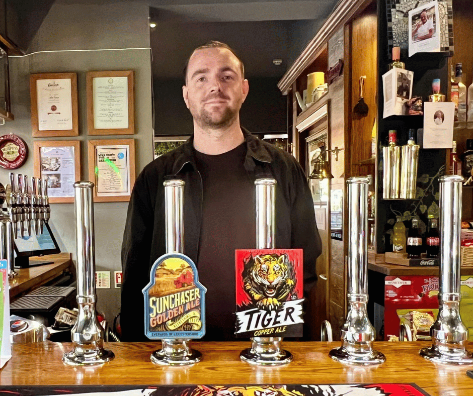 The Beeswing - Kettering